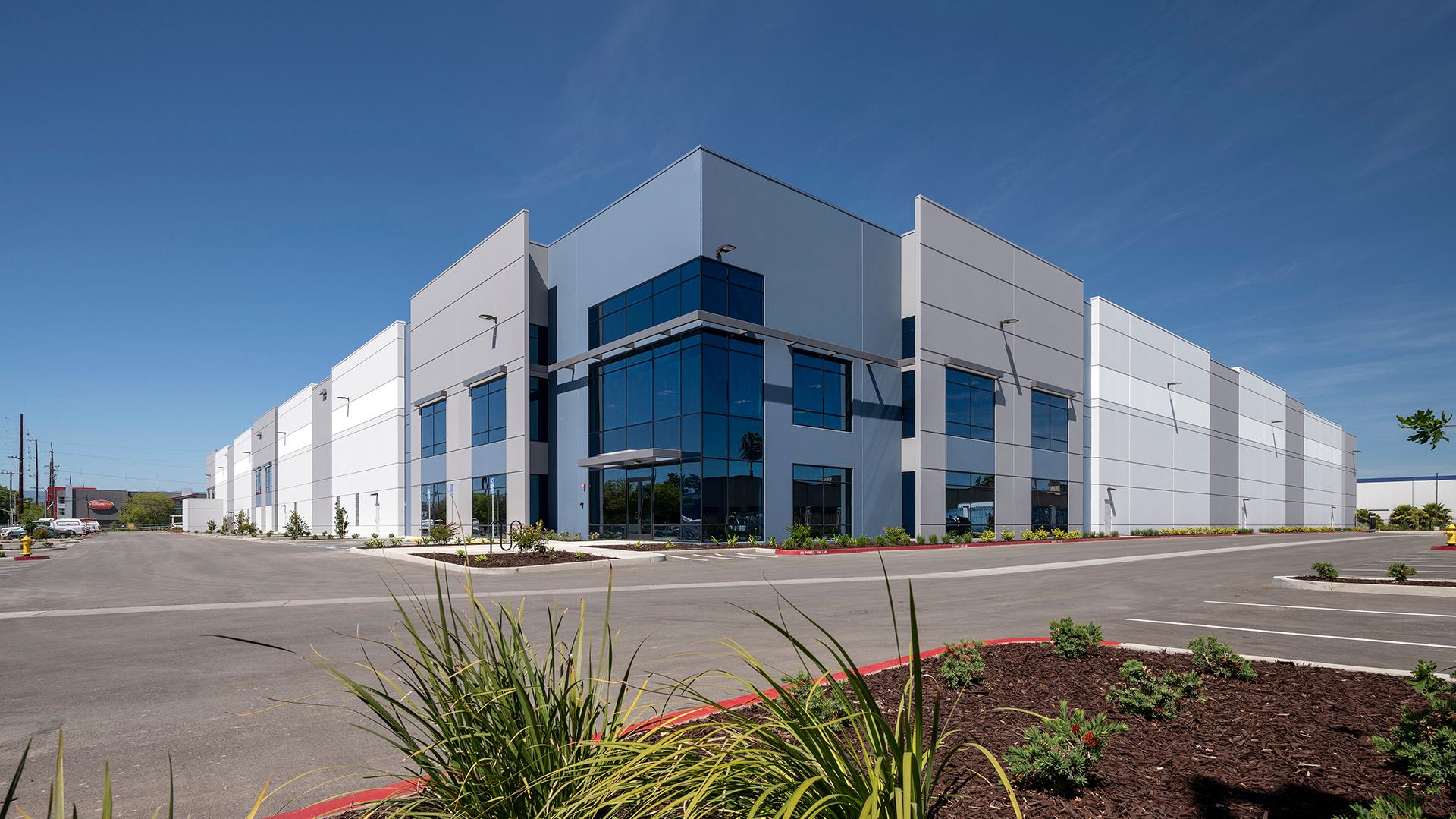 King Commerce Center