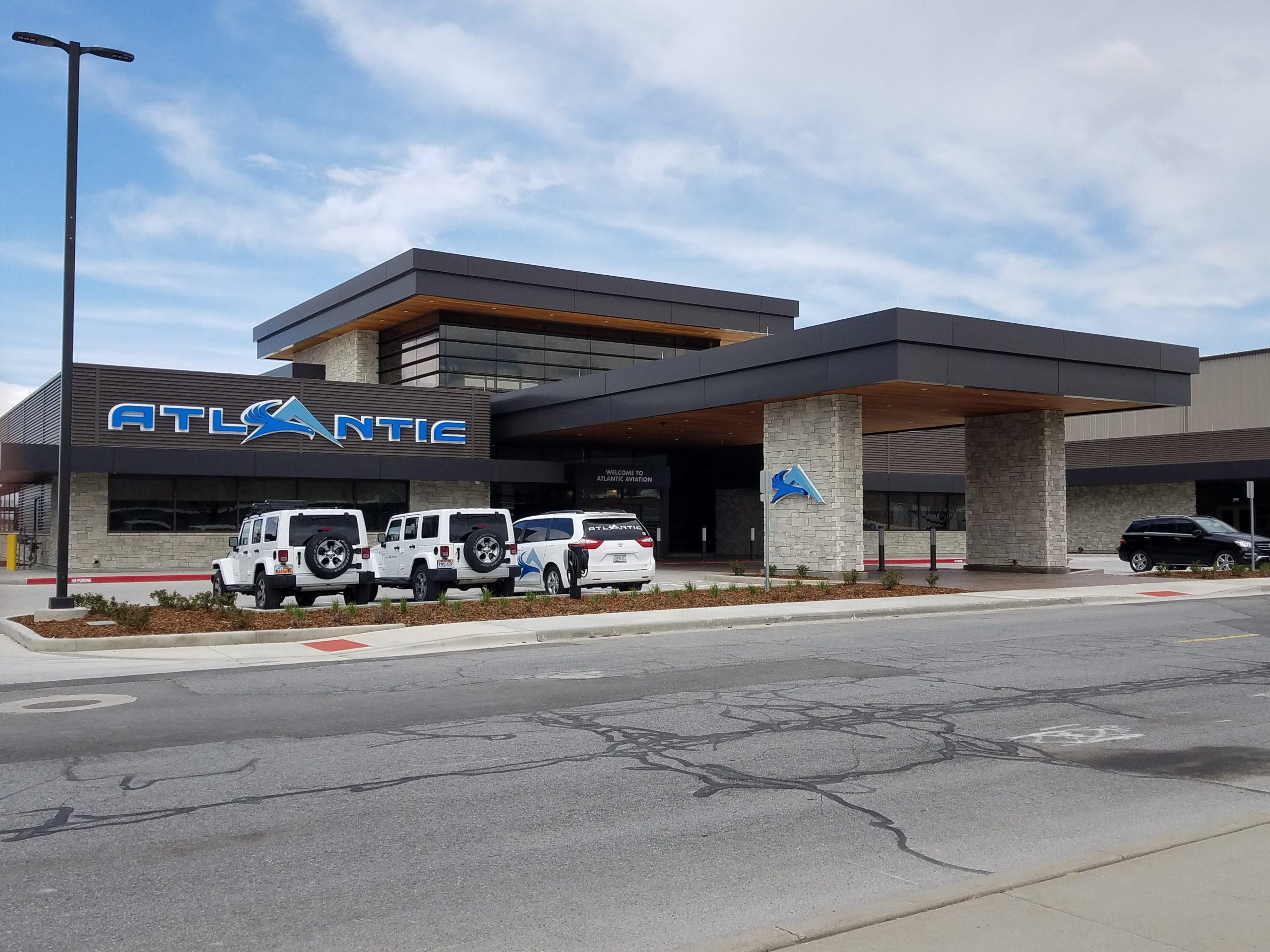 ATLANTIC AVIATION NEW FIXED BASE OPERATIONS, photo 3