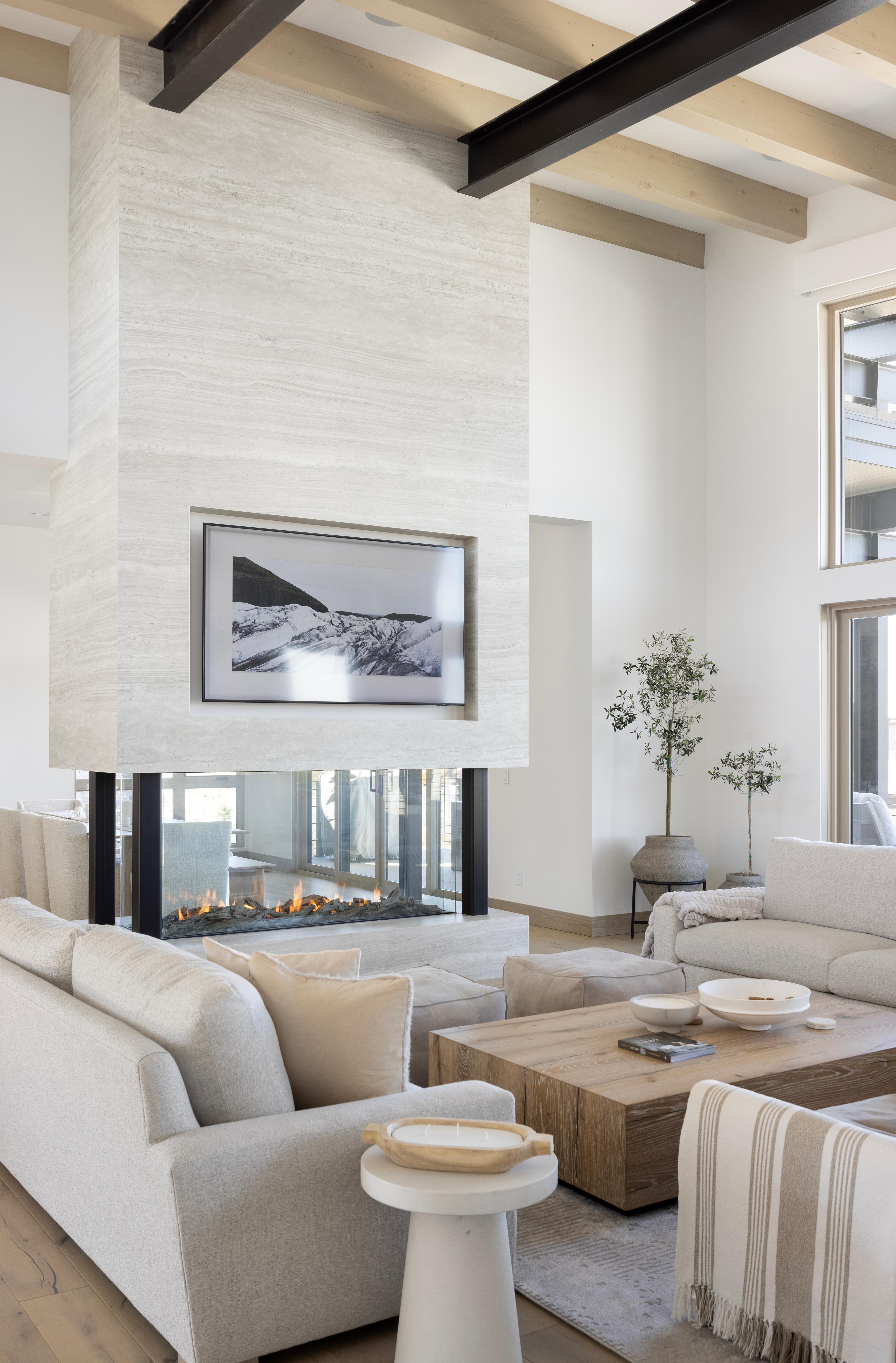 The Modern Family House, photo 2