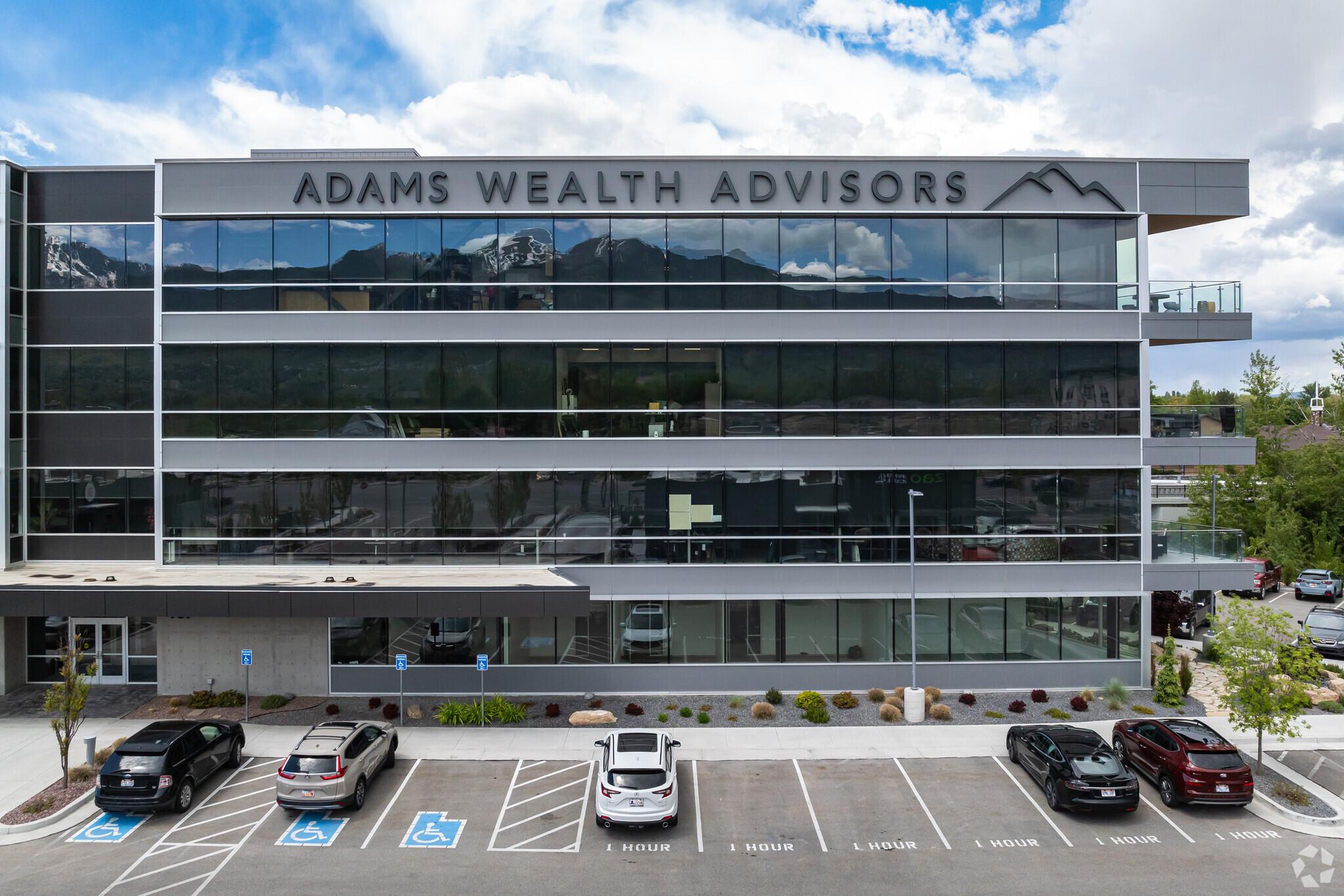 Logan Gateway Multi-Tenant Office Building, photo 2