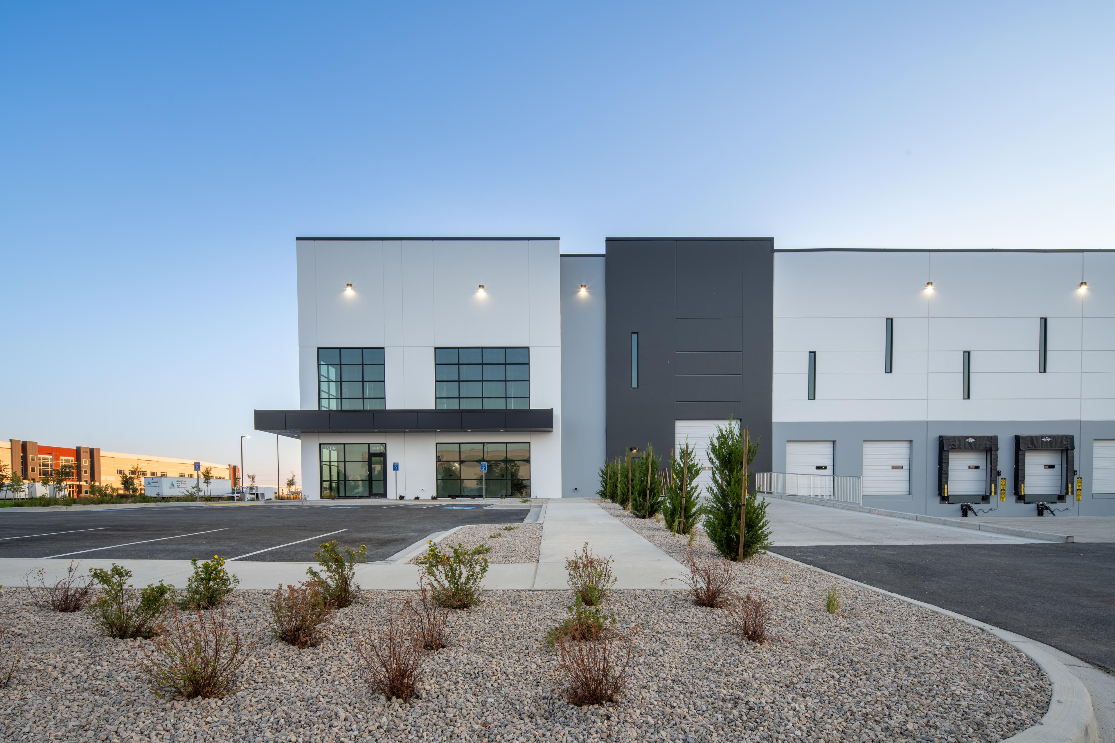 O.C. Tanner Warehouse, photo 1